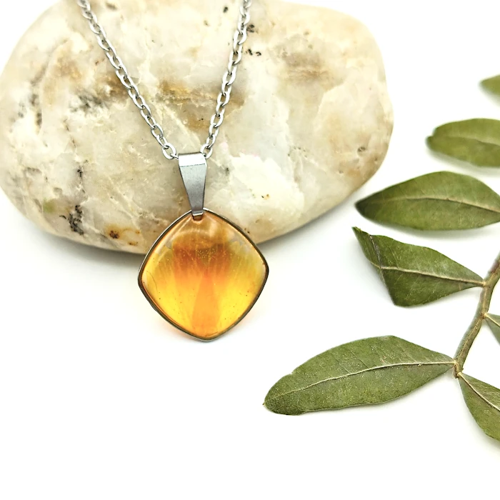 Náhrdelníky - Slniečkový