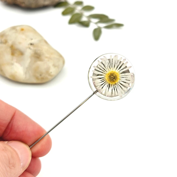 Brošne - Sedmokráska 11