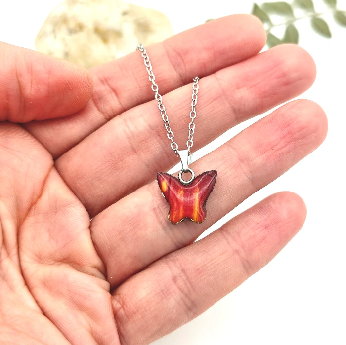 Náhrdelníky - Motýlik