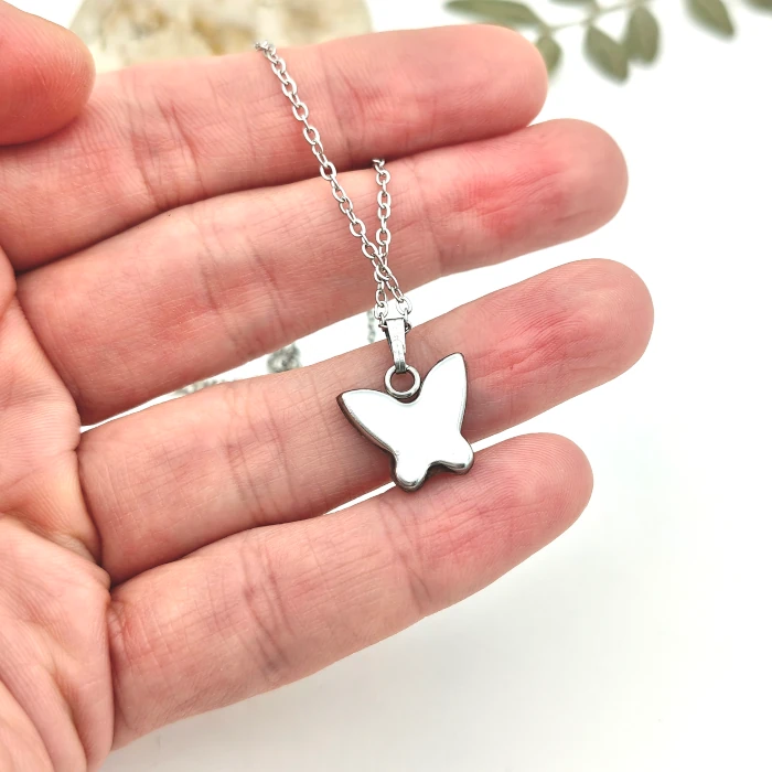 Náhrdelníky - Motýlik